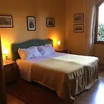 In Private Estate,shared Pool,parking,3km To Ponte Vecchio Villa *
