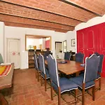 In Private Estate,shared Pool,parking,3km To Ponte Vecchio Villa *