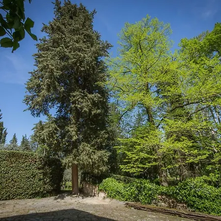 Willa In Private Estate,shared Pool,parking,3km To Ponte Vecchio *