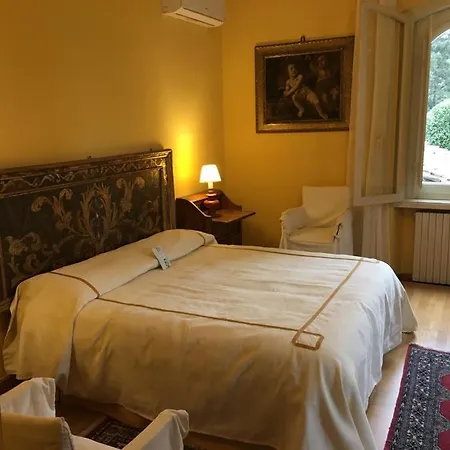 In Private Estate,shared Pool,parking,3km To Ponte Vecchio *
