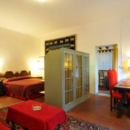 Villa In Private Estate,shared Pool,parking,3km To Ponte Vecchio