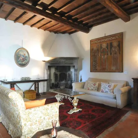 Villa In Private Estate,shared Pool,parking,3km To Ponte Vecchio