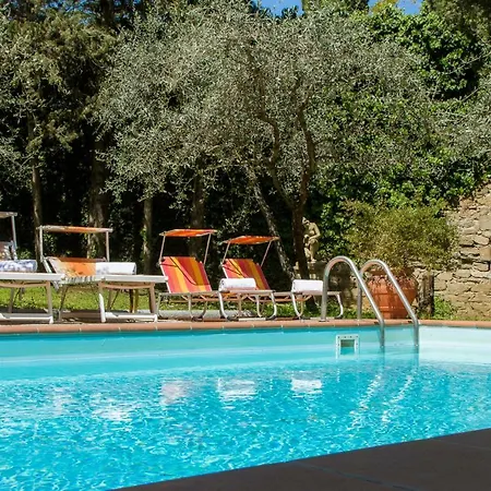 In Private Estate,shared Pool,parking,3km To Ponte Vecchio