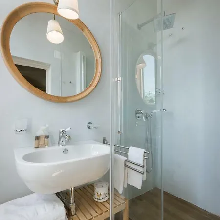 In Private Estate,shared Pool,parking,3km To Ponte Vecchio Вилла Флоренция