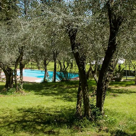 In Private Estate,shared Pool,parking,3km To Ponte Vecchio Villa Florence