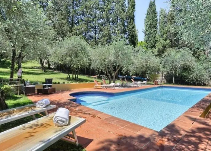 In Private Estate,shared Pool,parking,3km To Ponte Vecchio