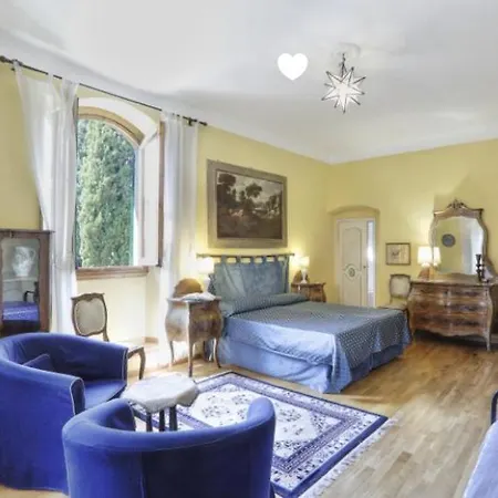 In Private Estate,shared Pool,parking,3km To Ponte Vecchio Florencia